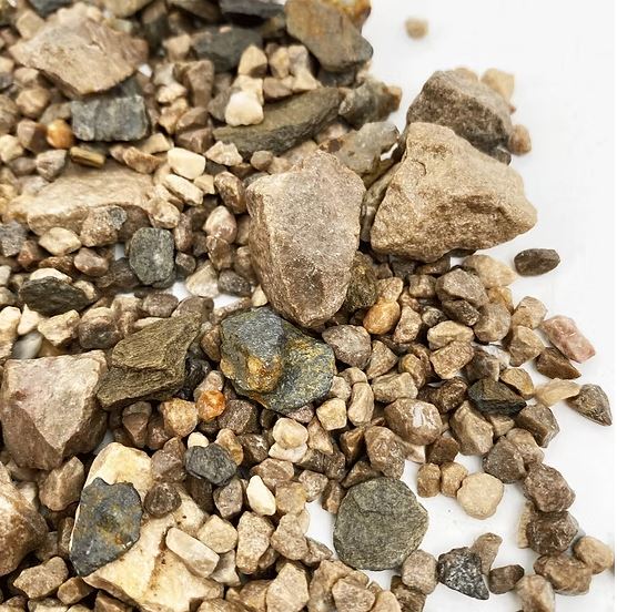 Wio Brown Chip Accent 750 g – Micro Pietre Marroni Naturali per Layout Caldi e Naturali
