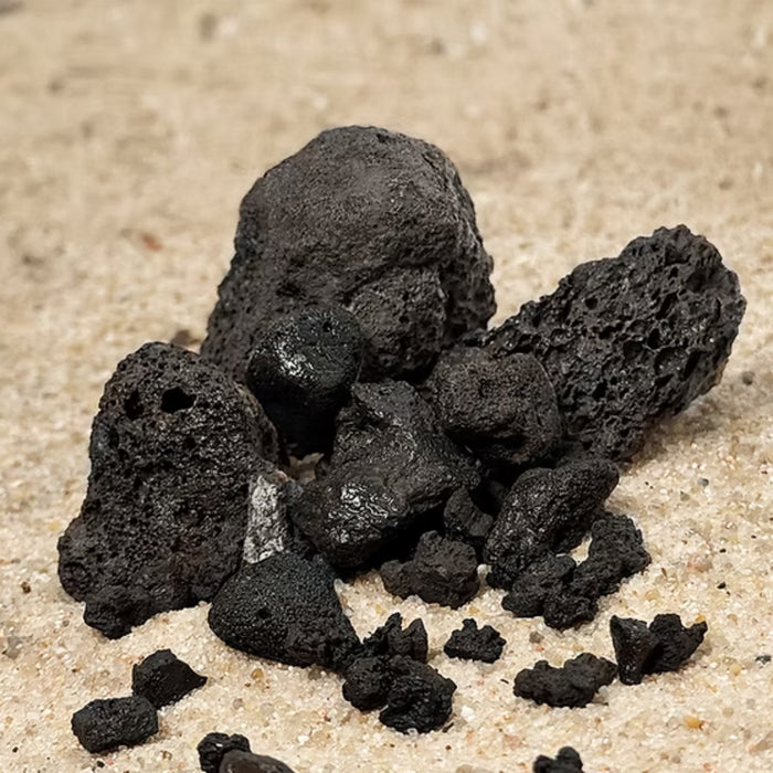 Wio Dark Lava Chip Accent 500 g – Scaglie di Lava Vulcanica per Acquari e Terrari